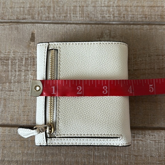 Coach Wallet - Picture 2 of 6